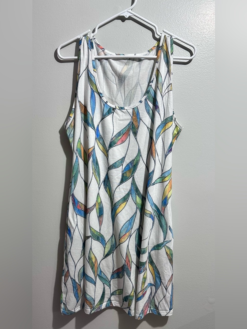 White Sleeveless Leaf-Print Tank Top Size XL (42)